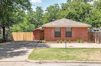 Building Photo - 2708 Livingston Ave