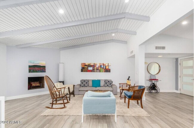 Building Photo - 11209 N 45th Way