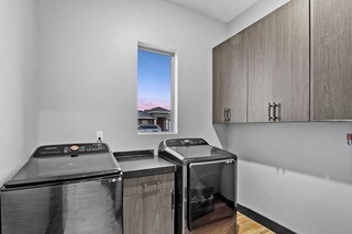 Building Photo - 321 Rio de Jazmin Cir