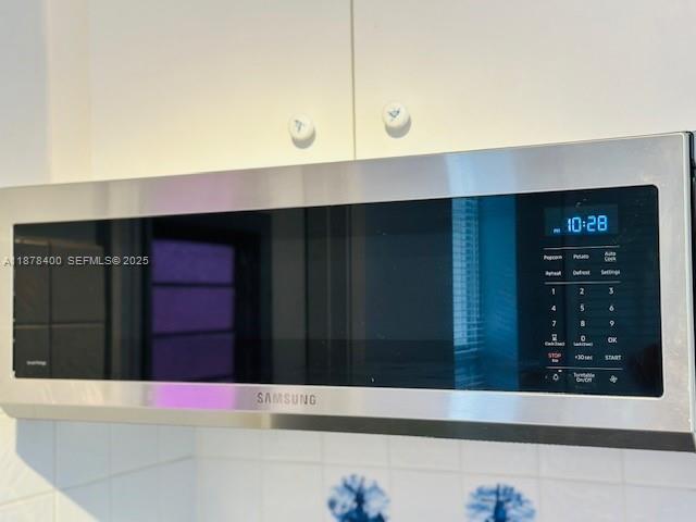 Building Photo - 500 NE 14th Ave