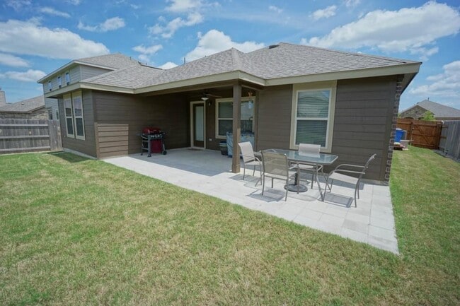 Building Photo - 2908 Edwards Plateau Dr