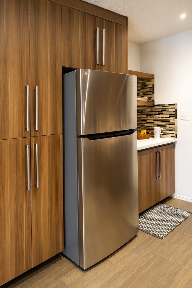 Building Photo - 3108 Highland Park Ave