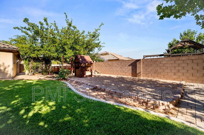 Building Photo - 3782 Brade Lane