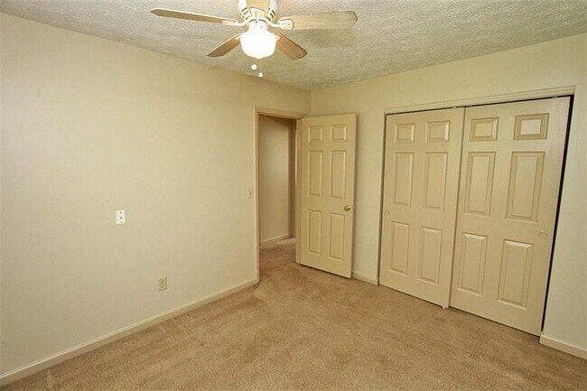 Building Photo - 1381 Omie Way
