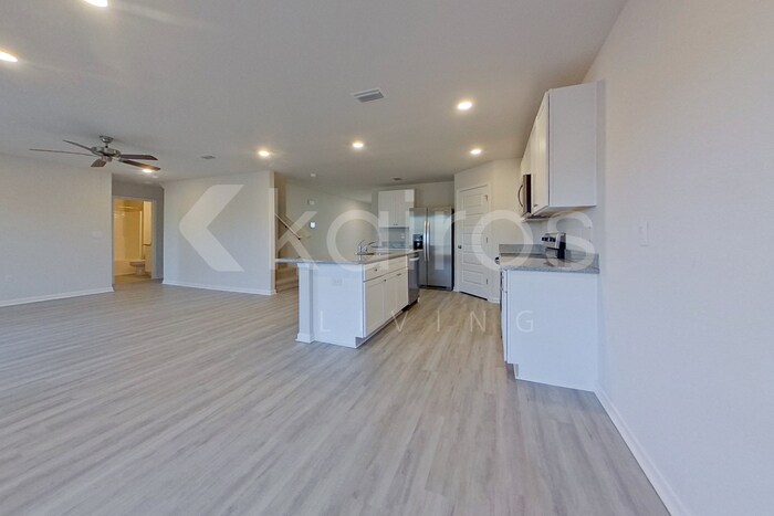 Building Photo - 4618 Malay Cir