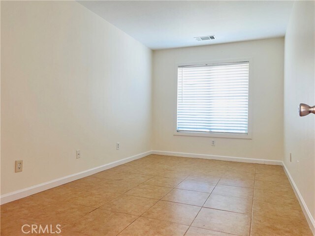 Building Photo - 83107 Greenbrier Dr