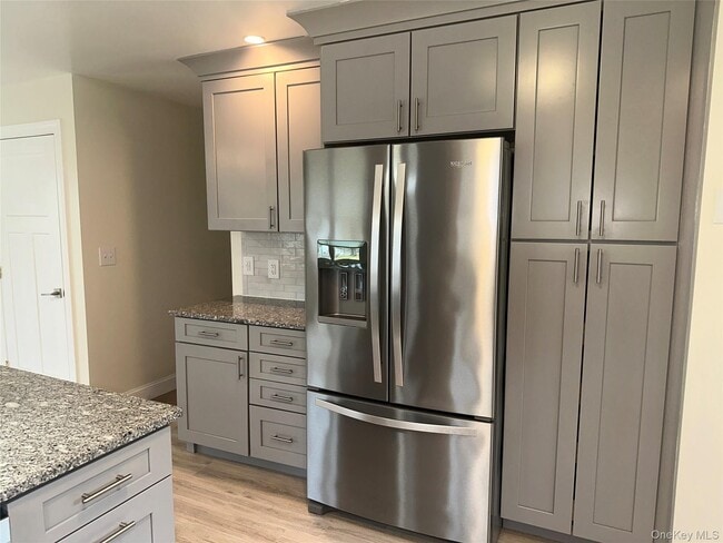 Building Photo - 3983 Old Crompond Rd