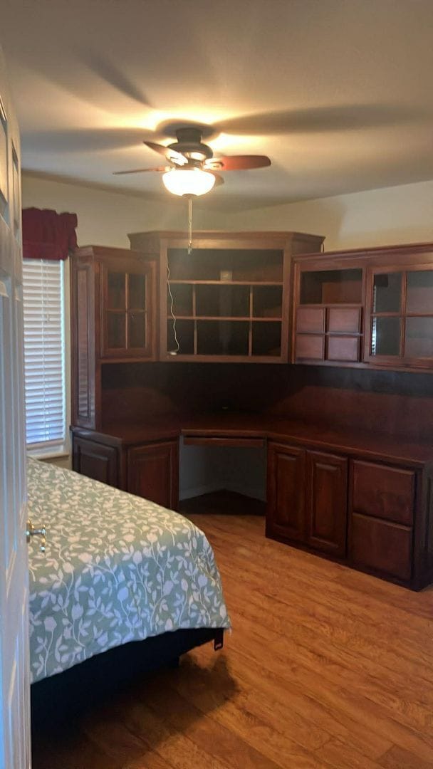 Building Photo - 503 Hillcrest Ave