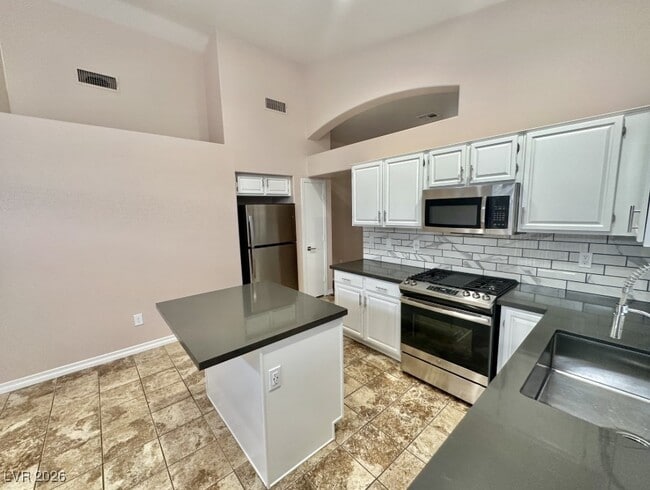 Building Photo - 3301 Barnstaple Ct