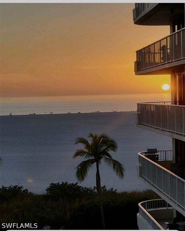 Building Photo - 260 Seaview Ct