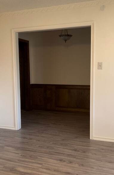 Building Photo - 901 Waterview Ln