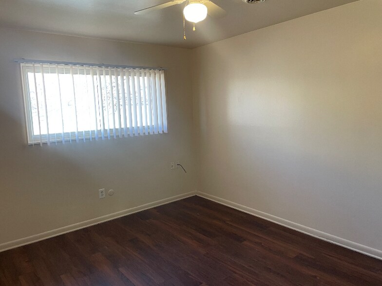 Building Photo - 125 Arcola St