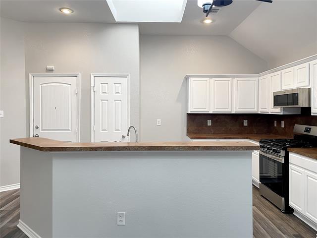 Building Photo - 1409 Wind Dancer Trail