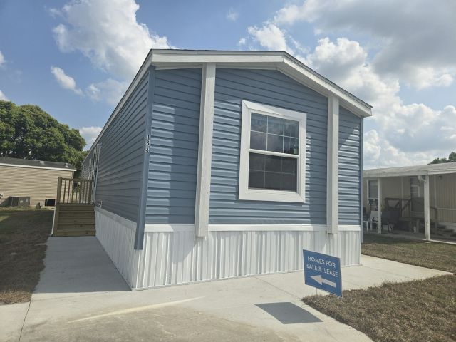 Primary Photo - 1123 Walt Williams Rd