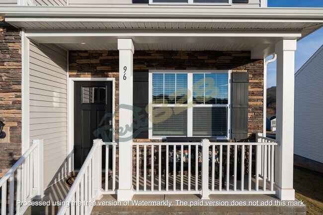 Building Photo - 96 Farmwood Ln