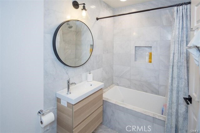 Building Photo - 2324 S Coast Hwy