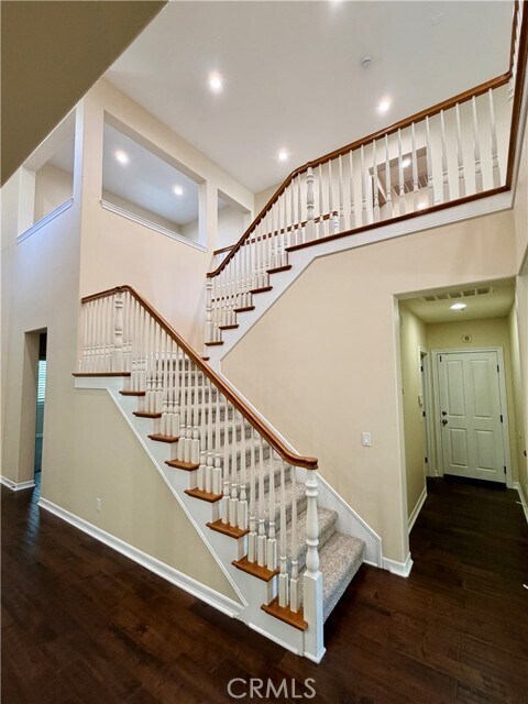 Building Photo - 46291 Miner Dr