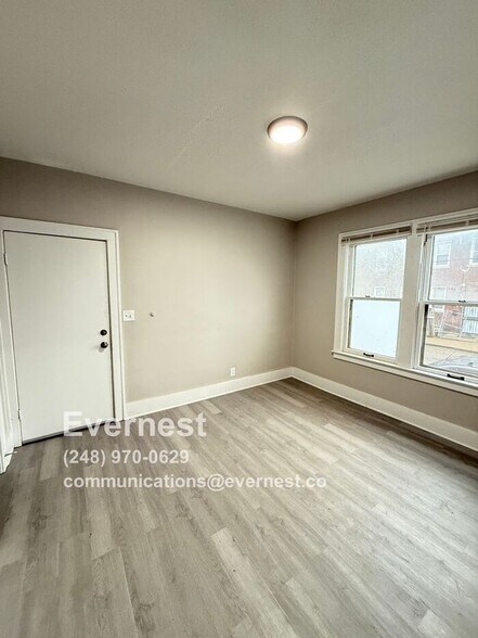 Building Photo - 5440 Milford St