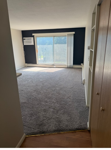 Building Photo - 18 Walnut St