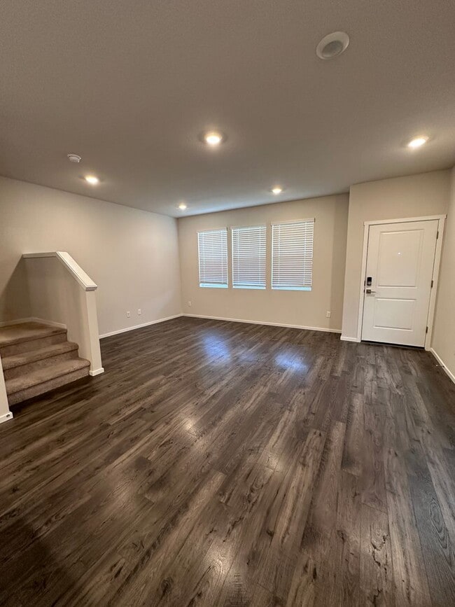Building Photo - Charming 4 bdrm 2.5 ba in Vancouver, WA