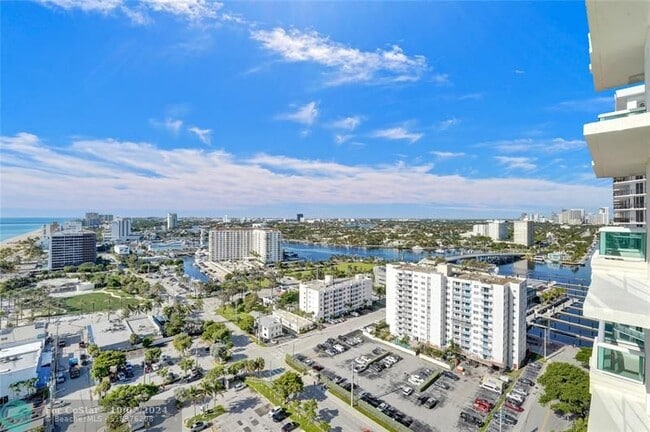 Building Photo - 101 S Fort Lauderdale Beach Blvd