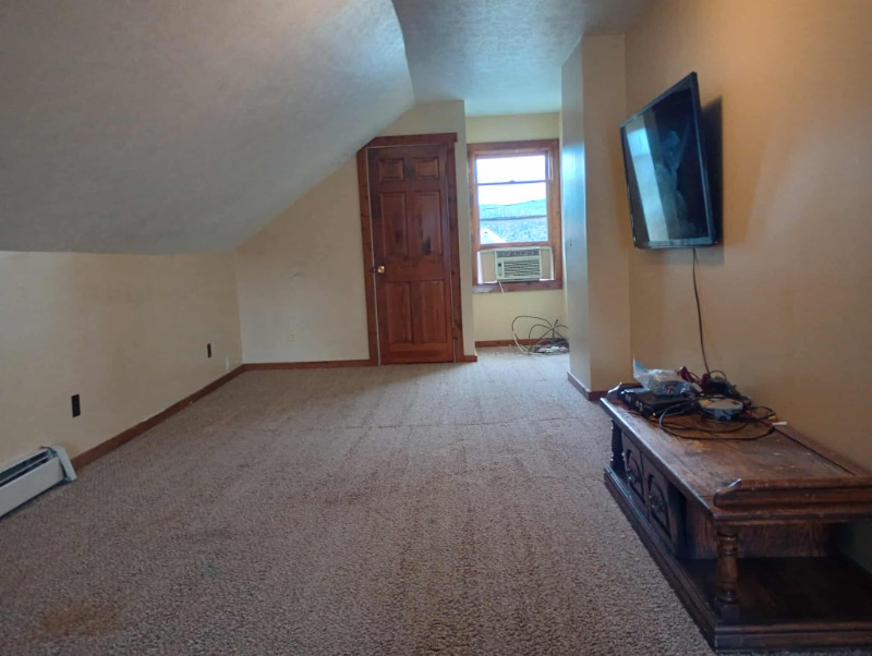 Building Photo - 109 Grand Ave