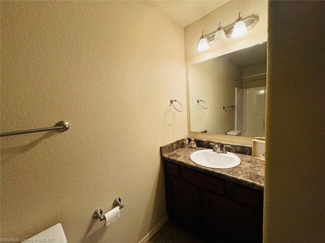 Building Photo - 6601 Huntington Ct