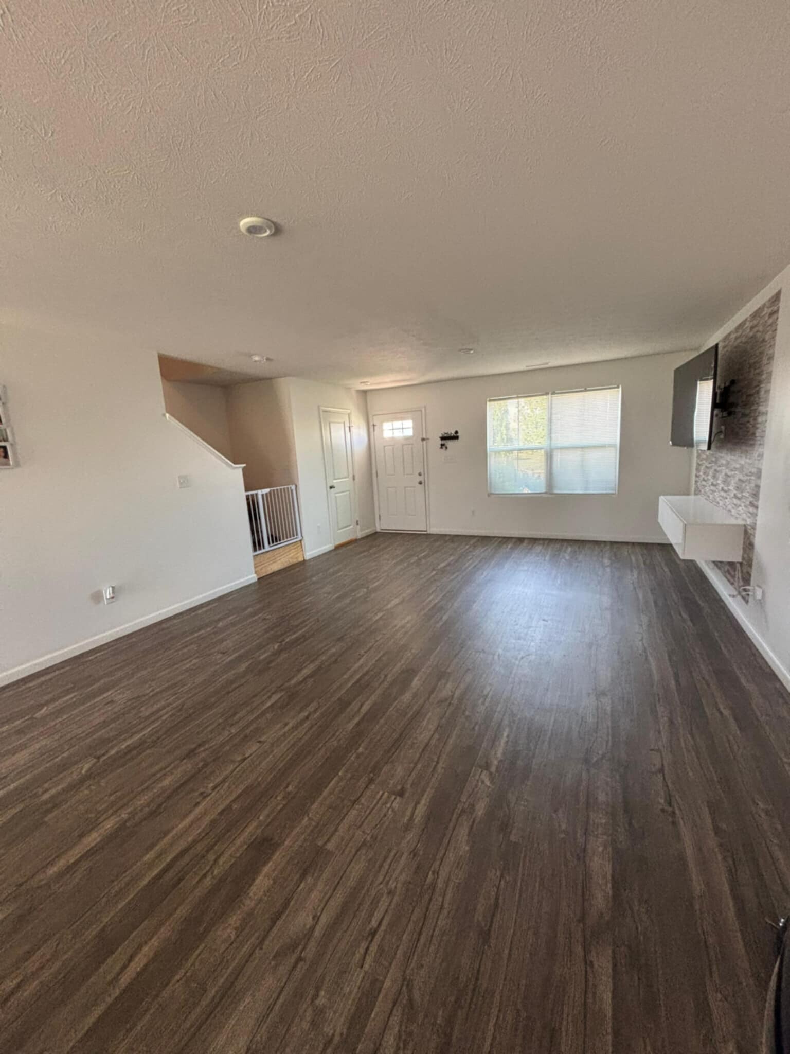 Living room - 8511 Fownes Ln