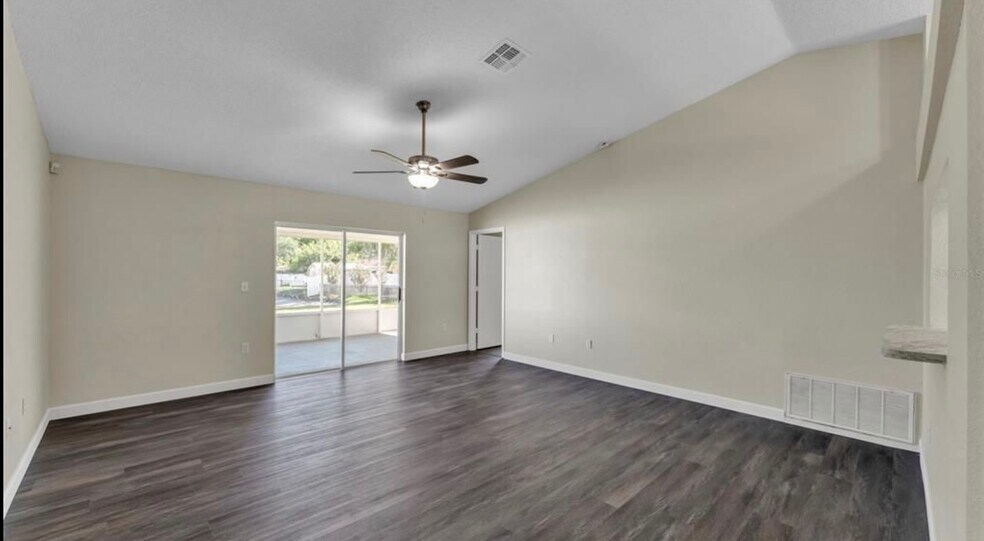 Building Photo - 6714 Shepherd Oaks St