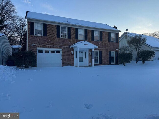 Building Photo - 9207 Hunting Pines Pl