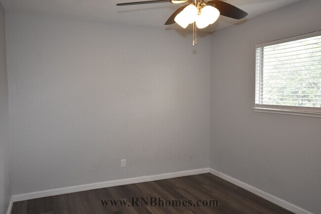 Building Photo - 4725 Hayford Way