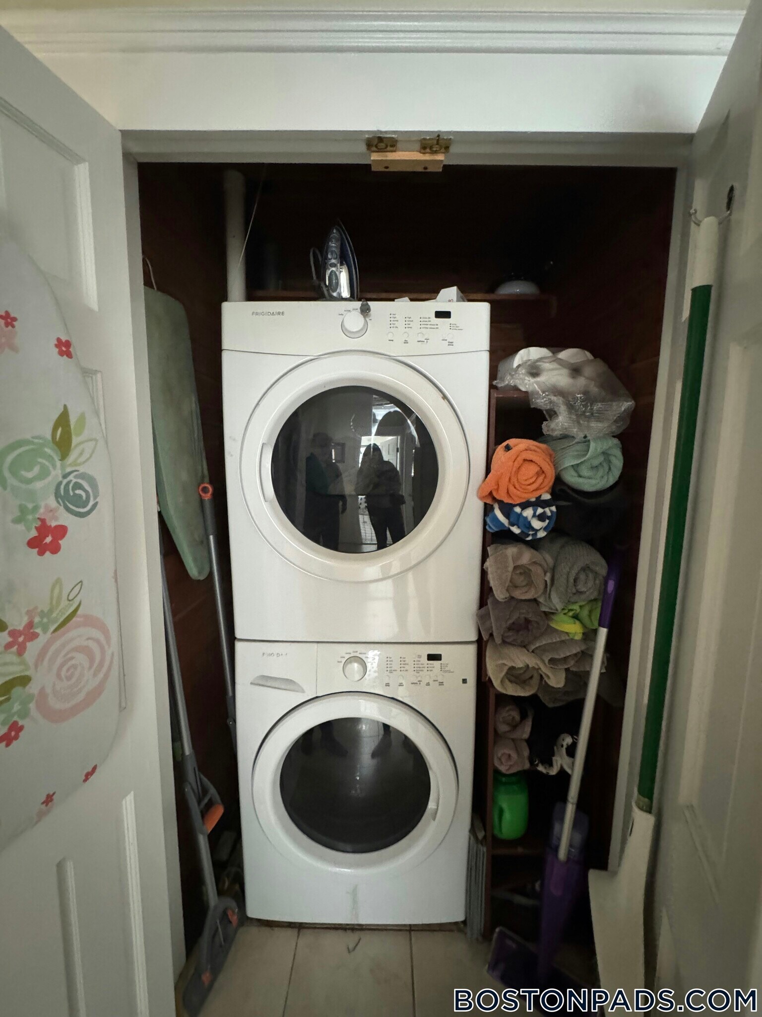 Building Photo - 883 Fellsway