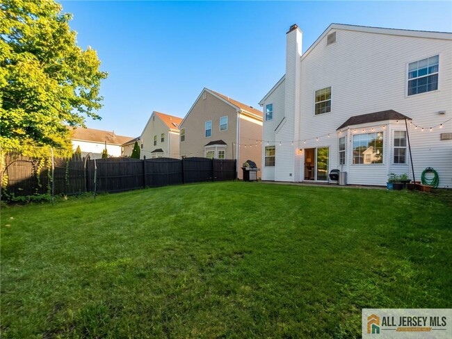 Building Photo - 67 Glen Oaks Ct