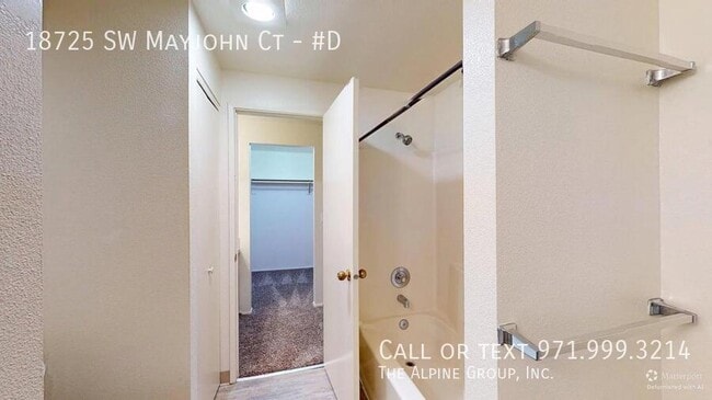 Building Photo - 18725 SW Mayjohn Ct