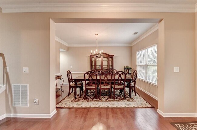 Building Photo - 4228 Woods Creek Ln