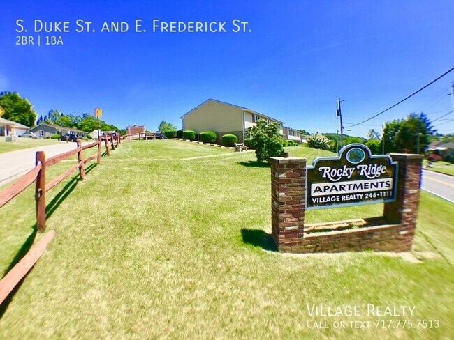 Building Photo - 119 S Duke St