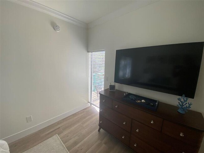 Building Photo - 2286 Anchorage Ln