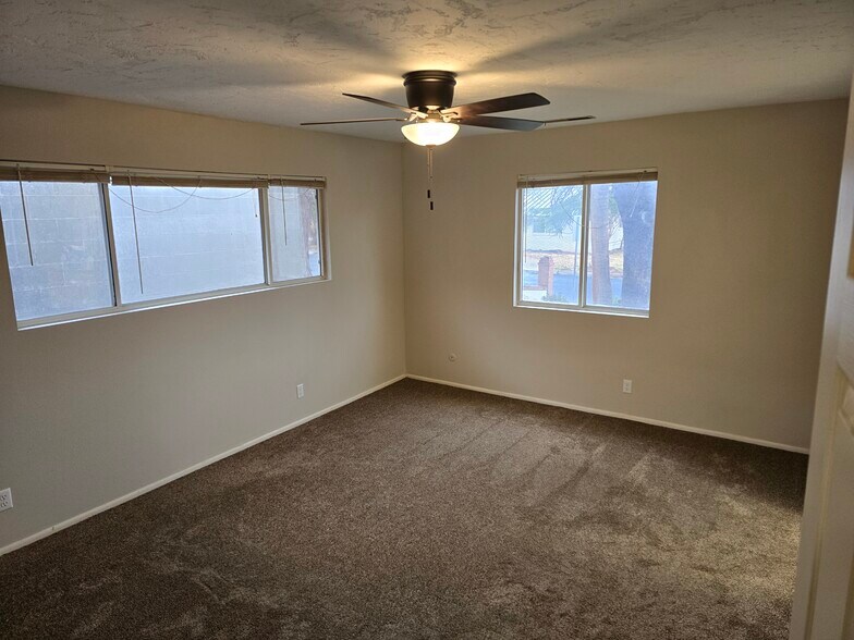 Bedroom 1 (Master) - 389 N Donlee Dr