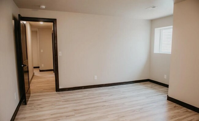 Building Photo - Discover Your Dream Home: Inviting Open Floor Plan, Spacious Living, and Stylish Finishes Awaits ...