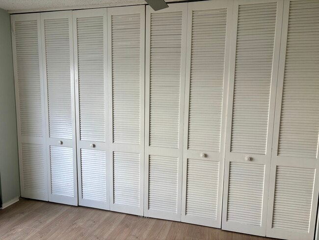 Building Photo - 2401 Bayshore Blvd