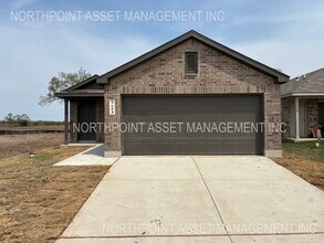 Building Photo - Charming 4 beds 2 baths in San Antonio!