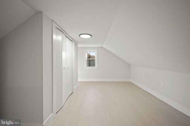 Building Photo - 821 S Woodlynn Rd