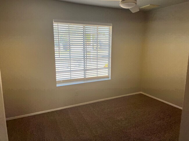 Building Photo - Fantastic 3 bed 2 bath Chandler home for Rent