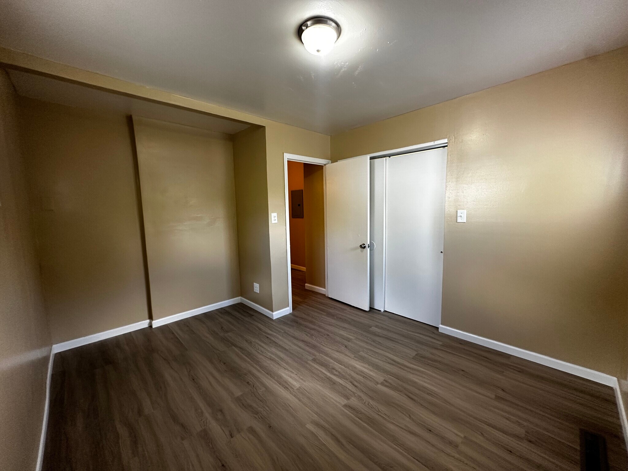 Building Photo - 2993 Southfield Dr
