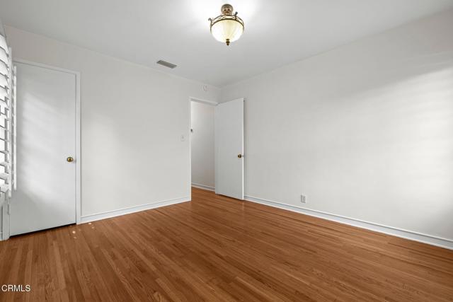 Building Photo - 1572 Casa Grande St