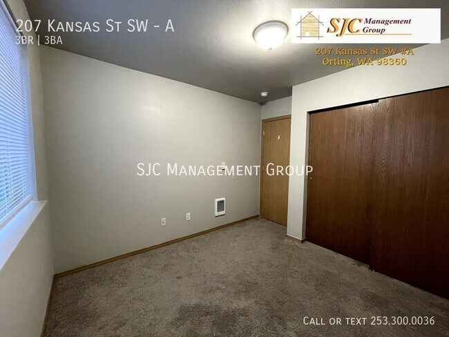 Building Photo - 207 Kansas St SW