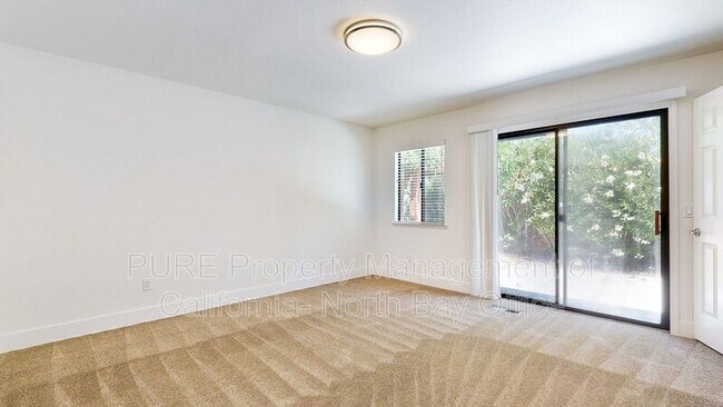 Building Photo - 811 Swift Ct