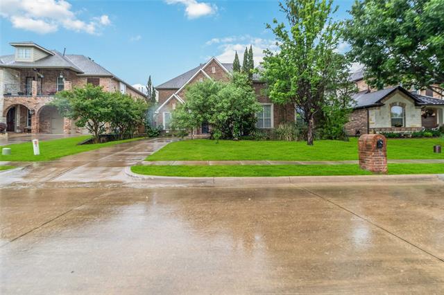 Building Photo - 920 Falcon Dr