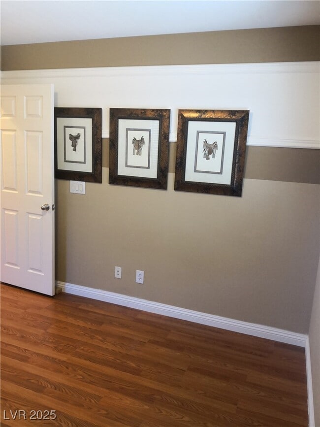 Building Photo - 4952 W Moberly Ave