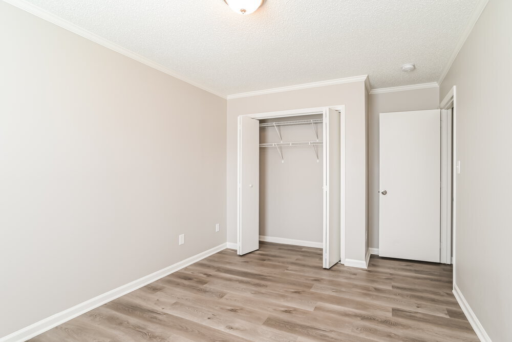 Building Photo - 4040 Coopersdale Rd